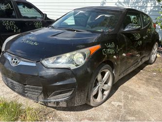 2015 Hyundai Veloster 1.6L For Parts