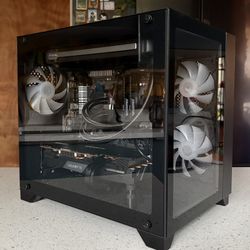 Gaming PC with RX 5600 XT
