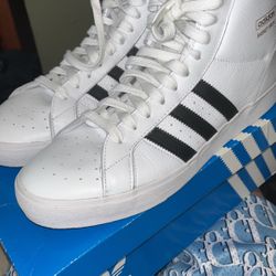 SZ 11M Adidas 
