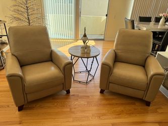 Brayna 35" Classic Leather Pushback Recliner
