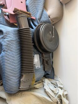 GM Air Cleaner