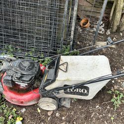 Toro Gas Lawn Mower 