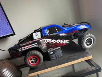 Traxxas Slash , RWD NITRO RC