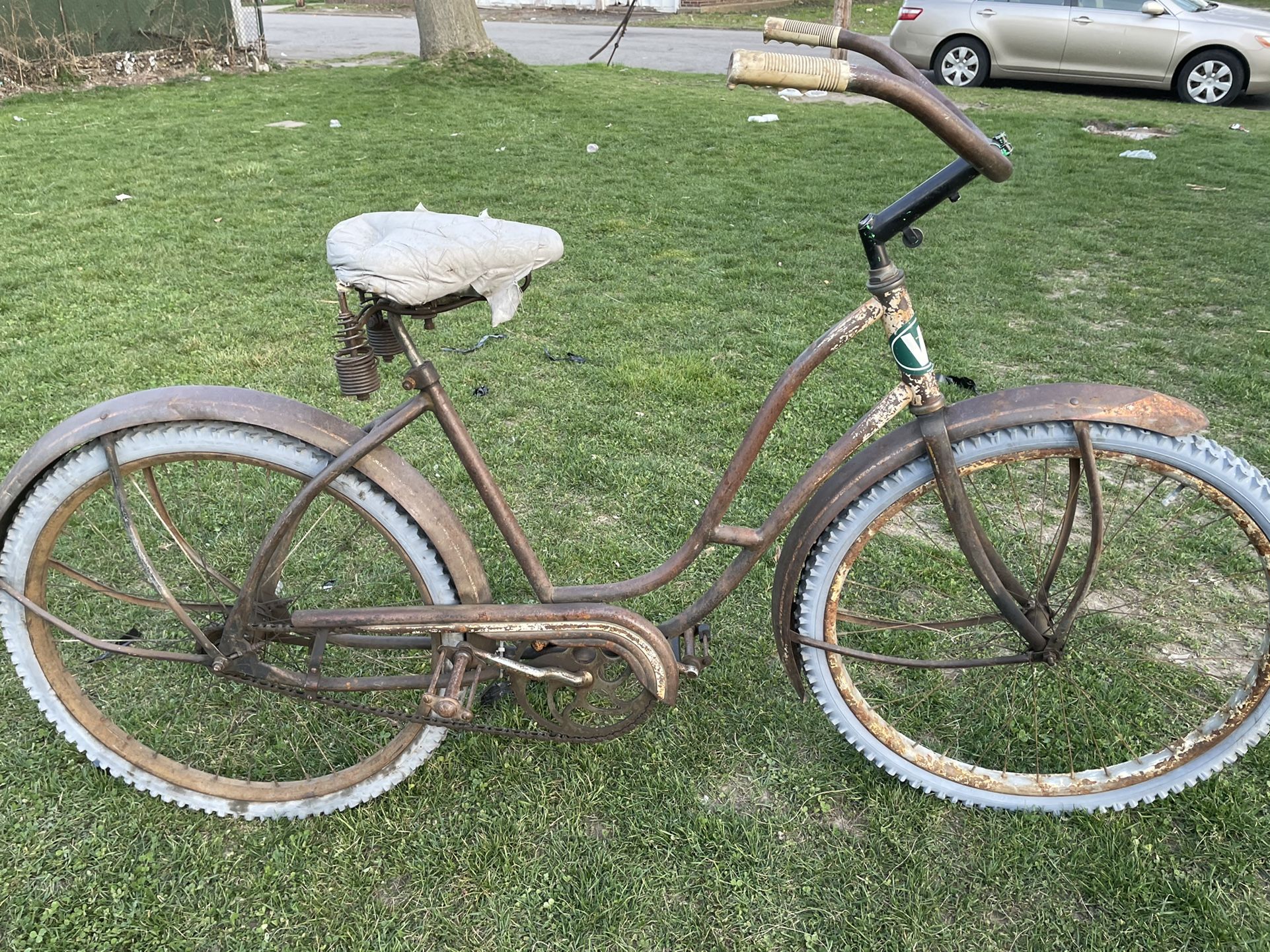 Vintage World War 2 Bicycle 