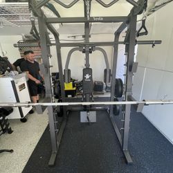 Vesta Fitness Smith Machine 2001 w/Bench Attachment | 230lb Bumpers Weights | 7ft Olympic Bar | Fitness | Gym Equipment | FREE DELIVERY 🚚 