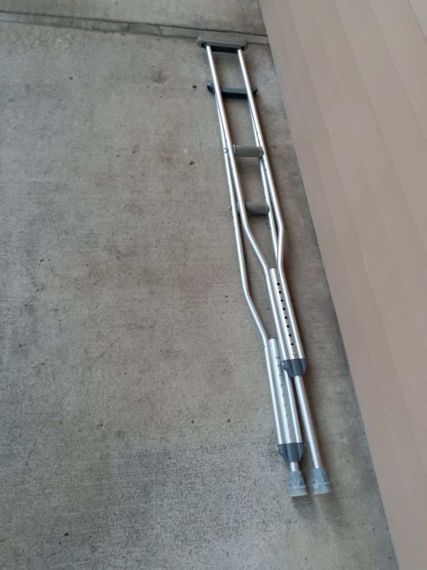Crutches