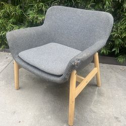 Free gray chair