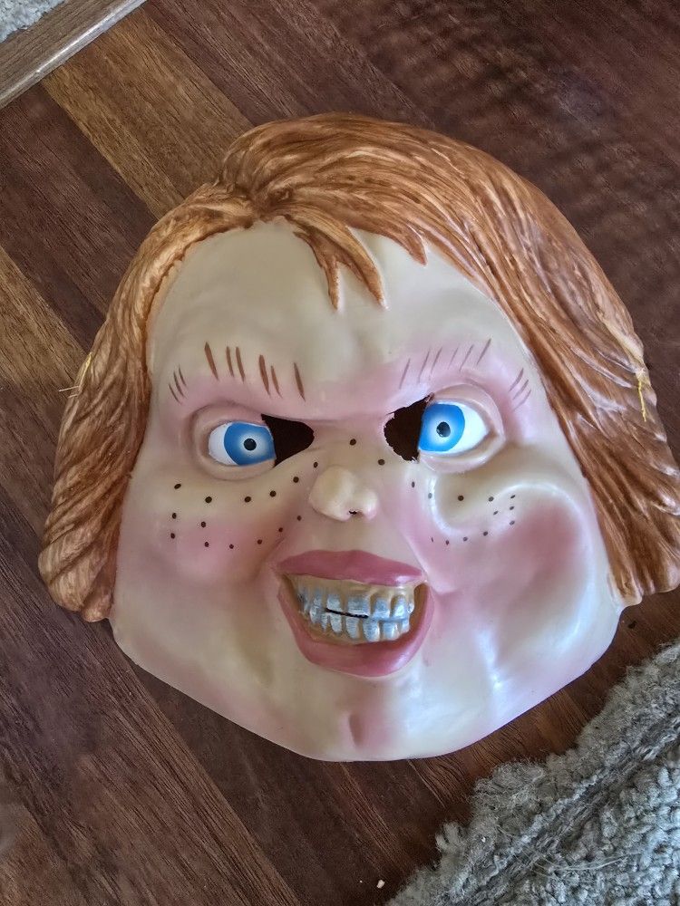 CHUCKY CHILDS PLAY MASK