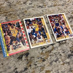 Magic Johnson basketball card