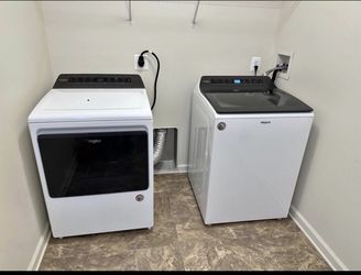 Maytag Washer And Dryer 