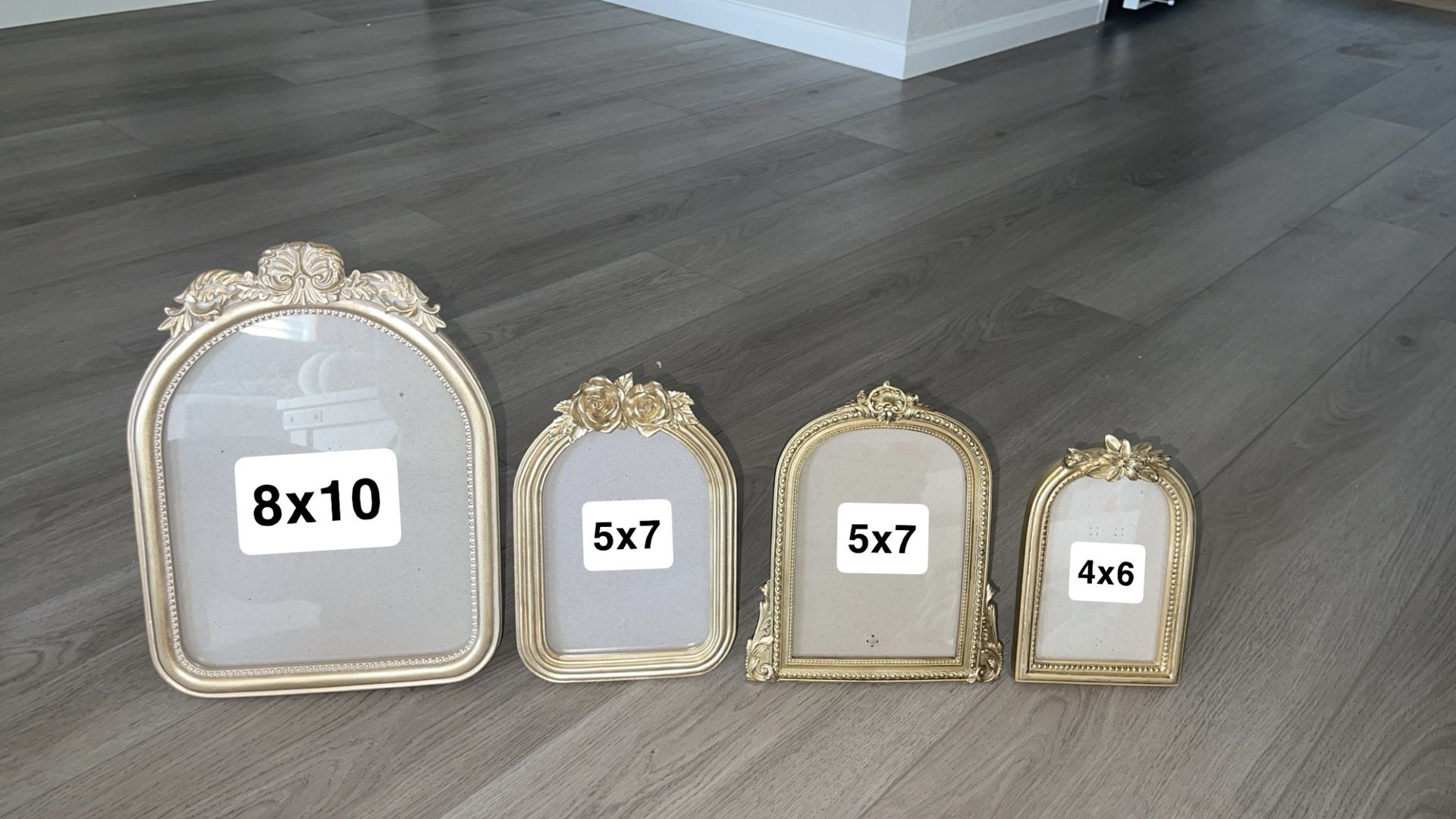 Assortment of Gold frames 