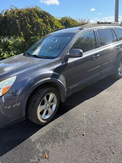 2014 Subaru Outback limited 2.5i