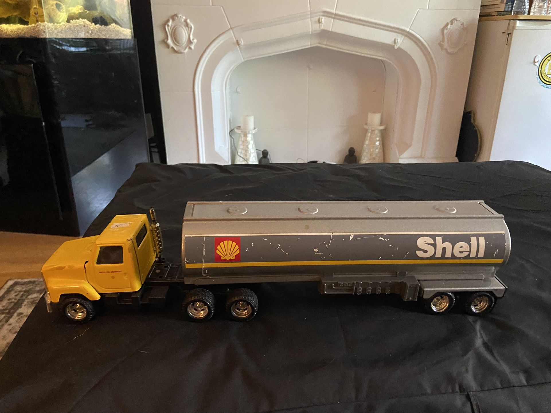 Toy Shell Tanker Truck