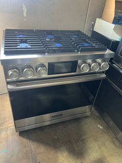 Dacor 36” dual fuel Stainless Steel Pro-Style Gas Range