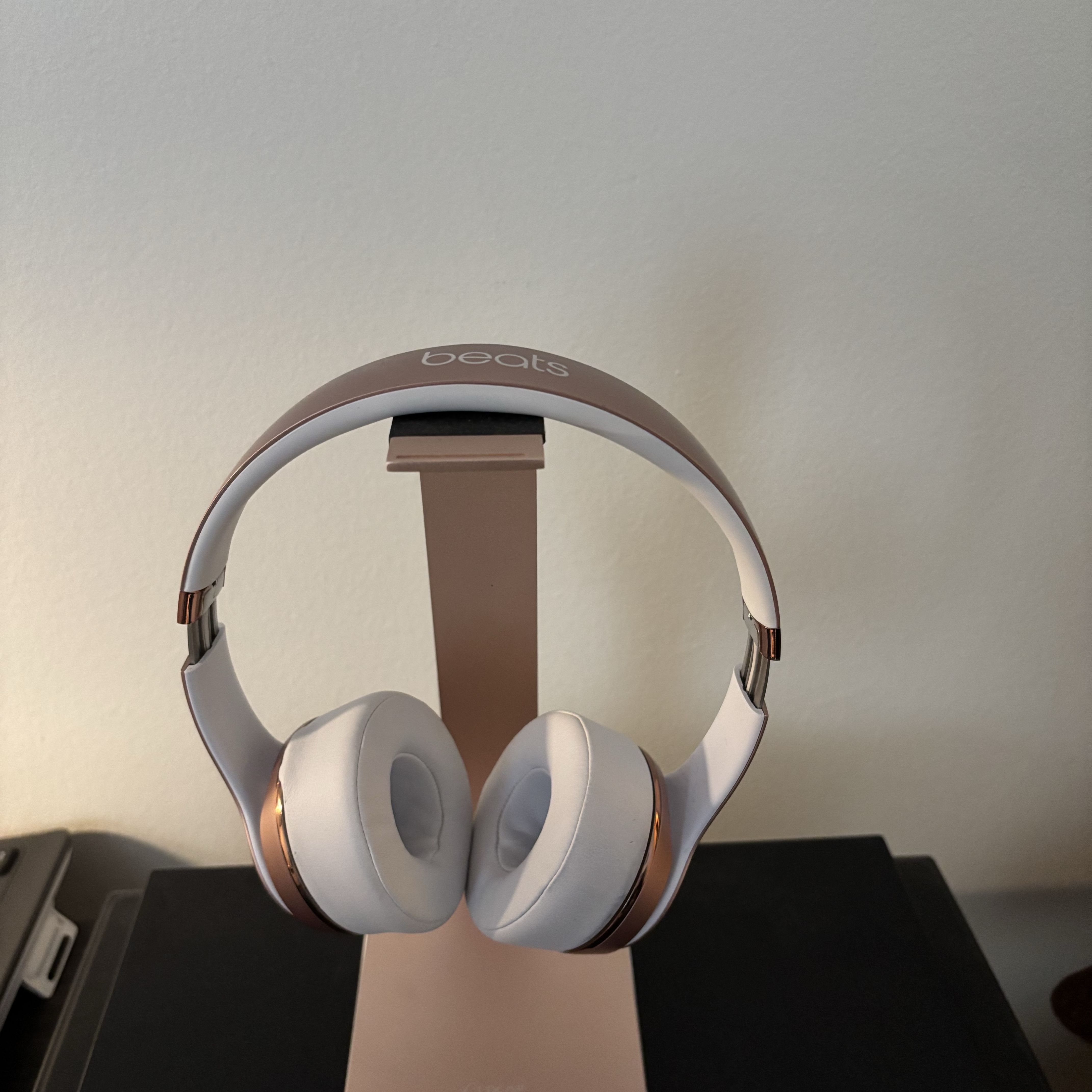 Beats White and Rose Gold Wireless Headphones