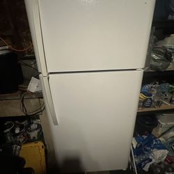 Kenmore Fridge 