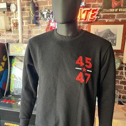 President Donald Trump Sweatshirt Black MAGA 45 - 47 W/sleeve TRUMP Logo Mens M