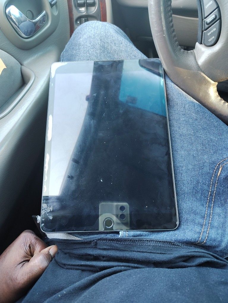 iPad Gen 9 68 Gb