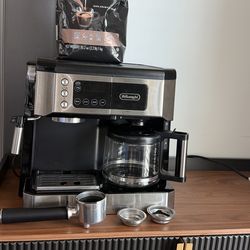 De Longhi Coffee and Espresso Machine