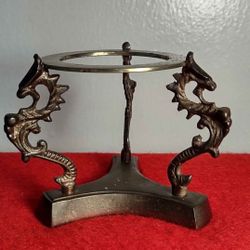 Vintage Brass Seahorse Pedestal Display Stand 3 ¼ x 3¼.