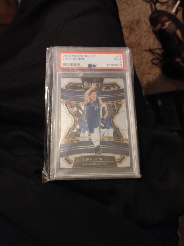 Luca Doncic Card No.67 Mint Condition 