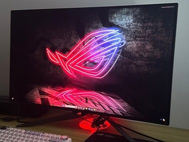 Asus PG32UCDM 4K OLED monitor