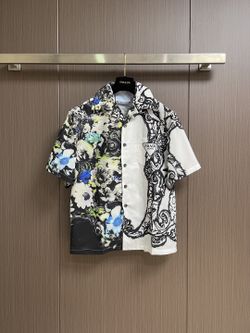 Prada Men’s Short Sleeve 2026 New 