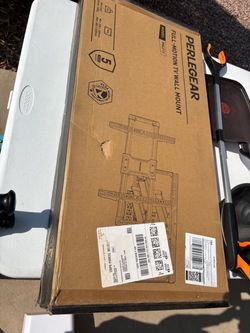 Full motion tv wall mount