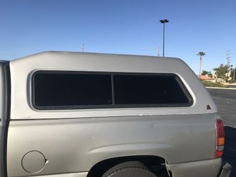 🚨Camper shell🚨