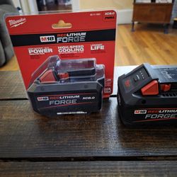 Milwaukee M18 FORGE 8.0