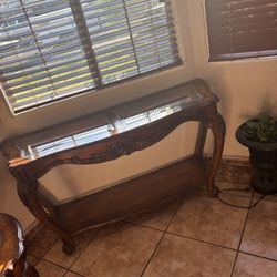 Brown coffee /end tables 