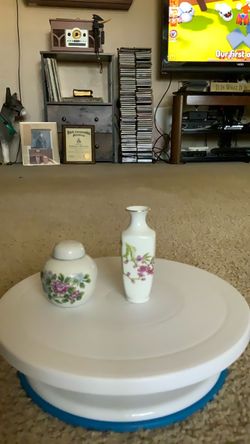 Porcelain Ginger Jar and Vase Set