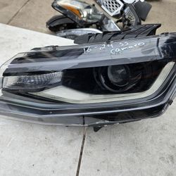 Chevy Camaro Ss Left Headlight Xenon Oem