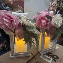 2 Metal Decorative Lantern White Wedding Centerpieces for Table