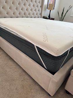 Saatva Graphite Memory Foam Mattress Topper