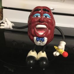 Vintage Raisin Man Radio