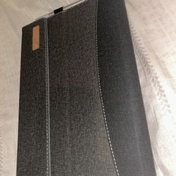 Microsoft Surface Pro 4 With Accessories.