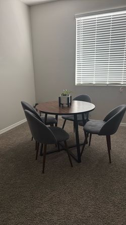 Dinning table  with chairs