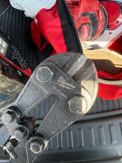 Bolt Clutter