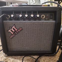 Mustar Guitar Amp With Cord