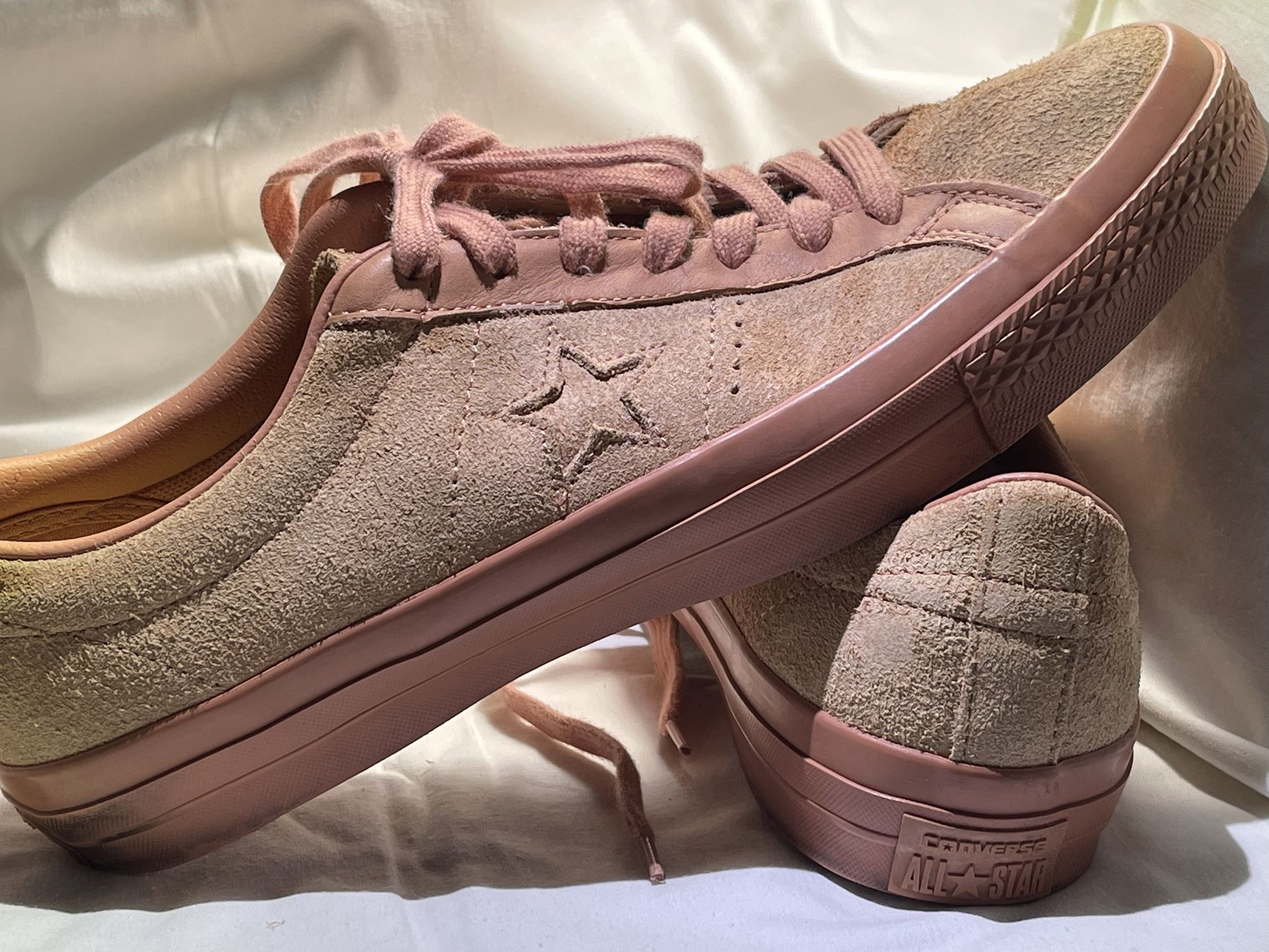 Converse Men’s Size 10, One Star Ox, Pink Blush/Fuzzy Peach, Low Top