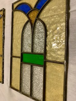 4 Decorative Stained Glass Windows 