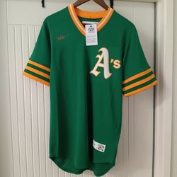 Oakland Athletics Reggie Jackson Nike Men's Kelly Green Road Cooperstown Collection Player Jersey Small 