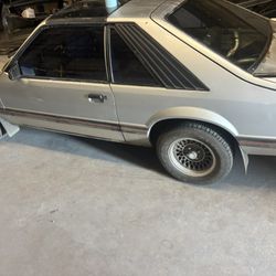 1984 Ford Mustang