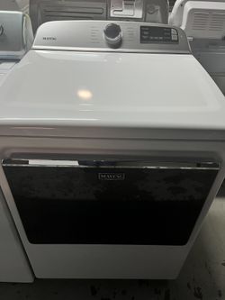 Maytag - 7.4 Cu. Ft. Smart Electric Dryer with Steam and Extra Power Button - White