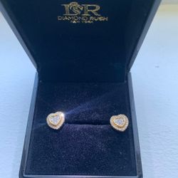 10k Diamond Earrings 