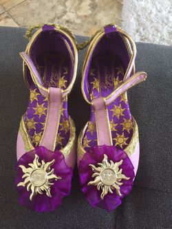 Rapunzel Disney Princess shoes size 9-10 kids