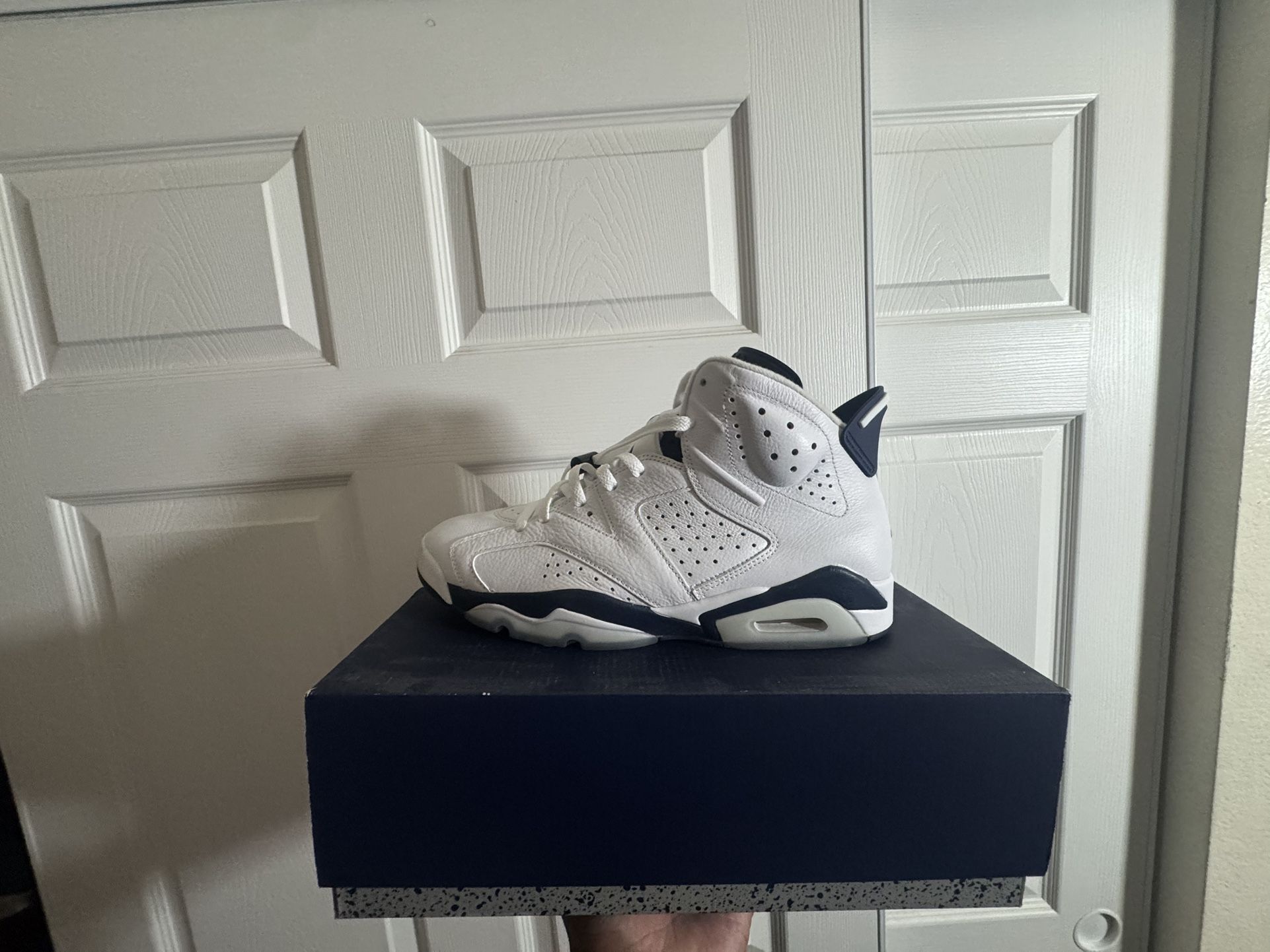 Midnight Navy Air Jordan 6