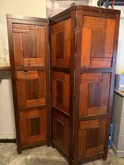 Room divider