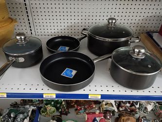 Six piece heavy duty pot set non stick